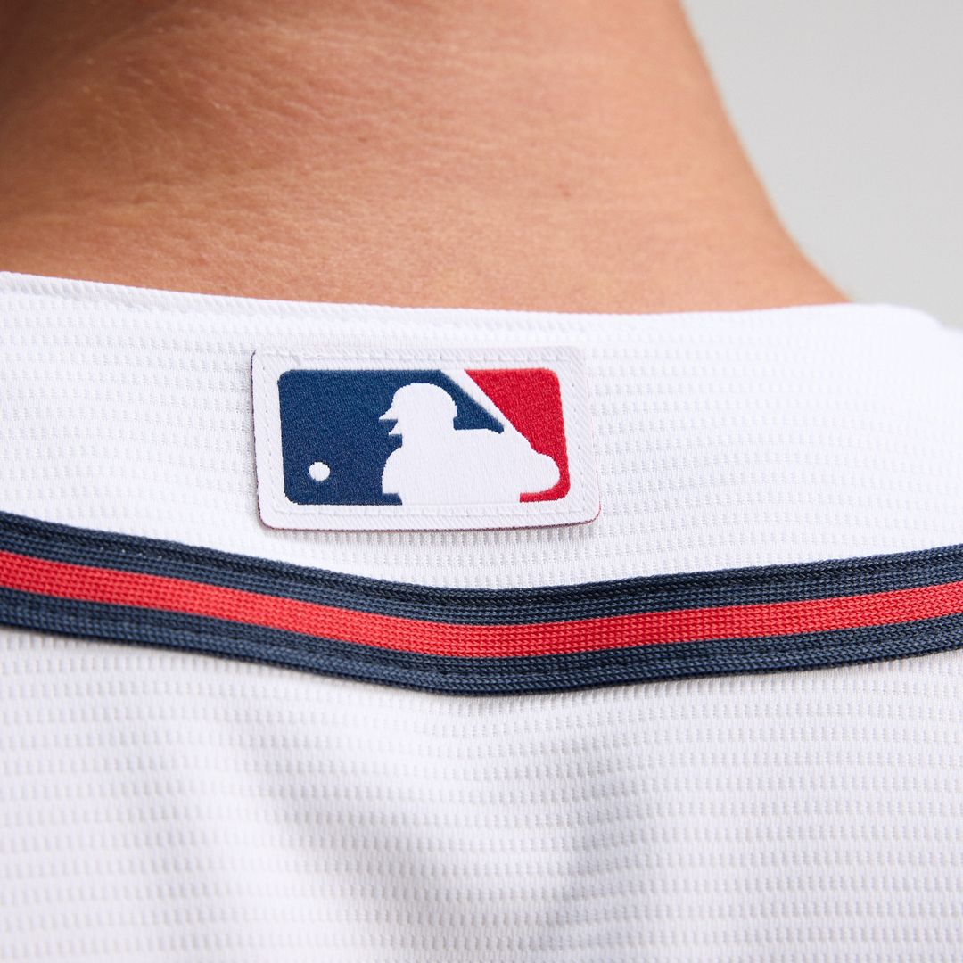 Atlanta Braves Nike Alternate Replica Team Jersey - Red